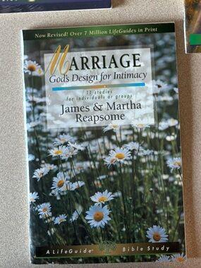 Marriage: God's Design for Intimacy — Study (Green Daisy Cover)
